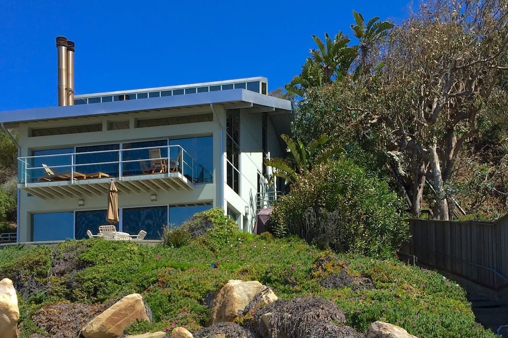 Photo of Others in Western Malibu