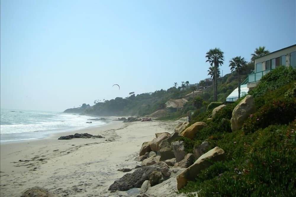 Photo of Others in Western Malibu