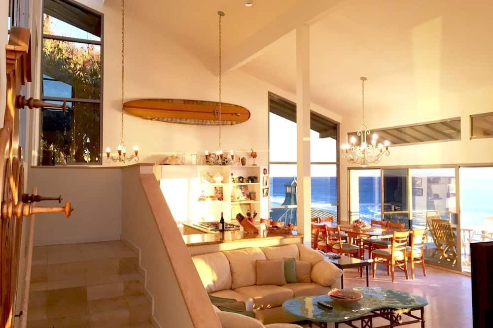 Photo of Others in Western Malibu