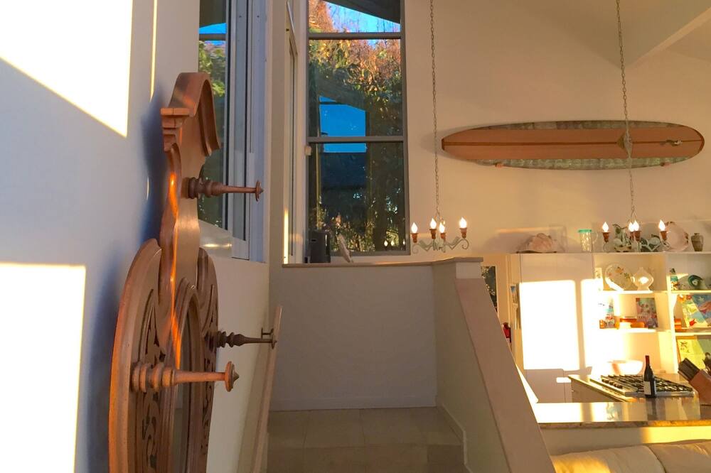 Photo of Others in Western Malibu