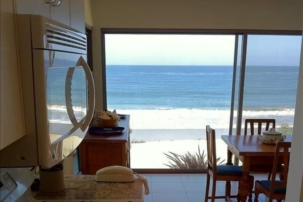 Photo of Others in Western Malibu