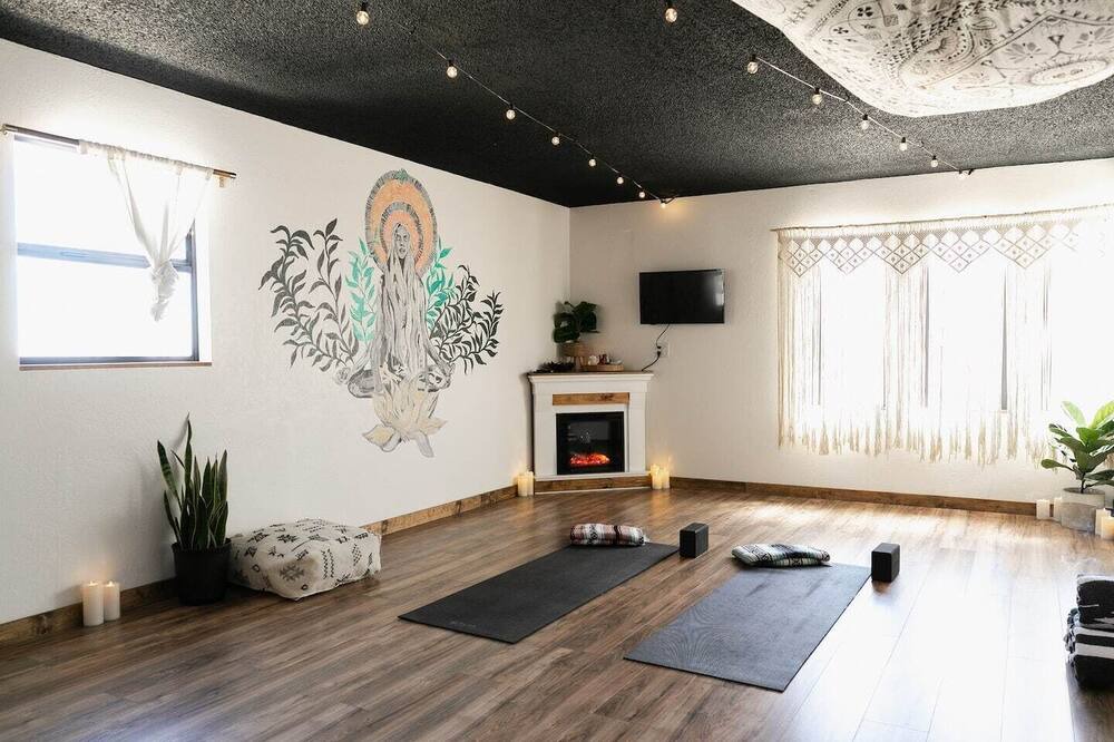 Photo of Livingroom in Yucca Valley