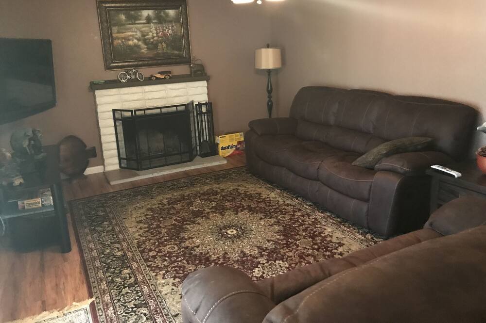 Photo of Livingroom in Woodcrest