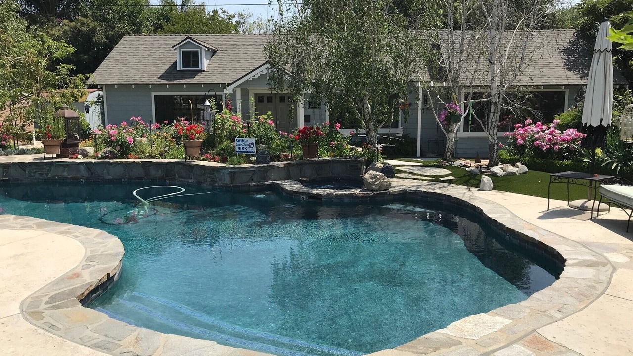 Photo of Outdoor in Northridge