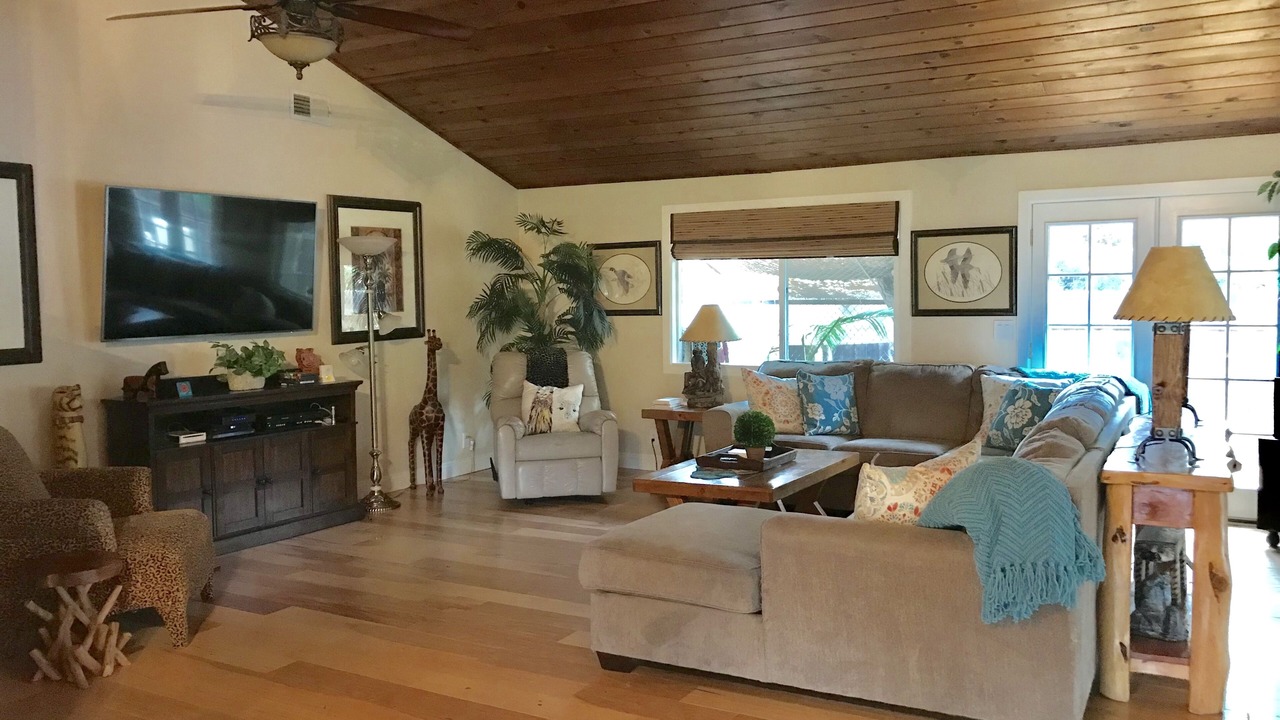 Photo of Livingroom in Yorba Linda