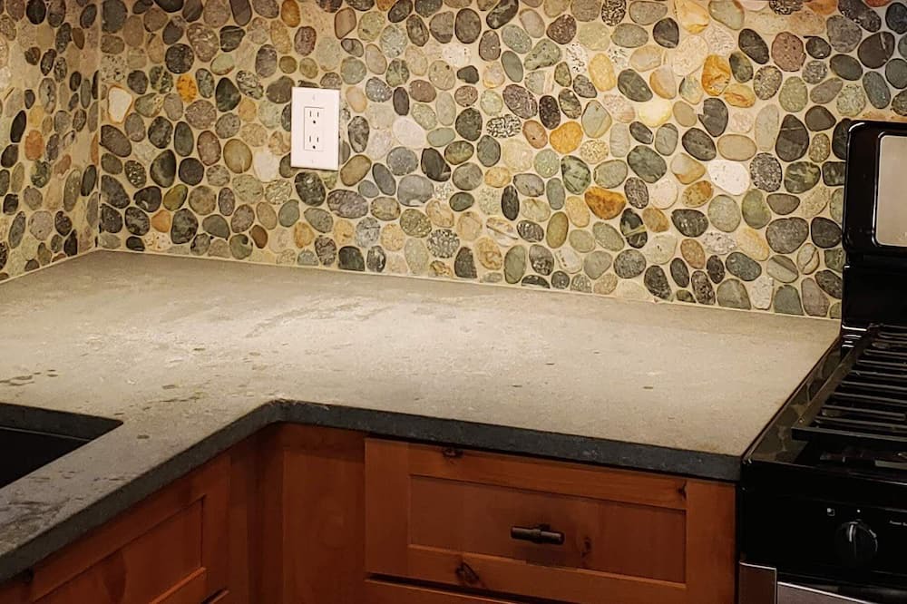 Photo of Kitchen in North Upper Truckee