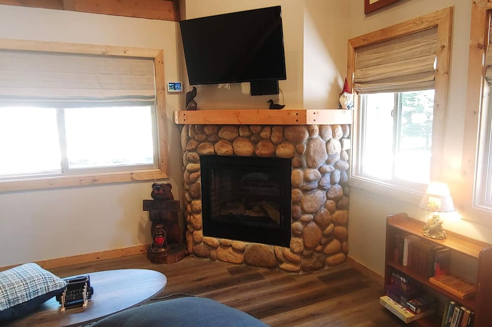 Photo of Livingroom in North Upper Truckee