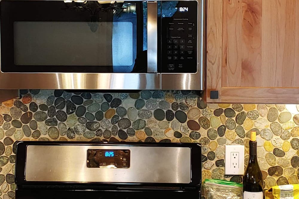 Photo of Kitchen in North Upper Truckee