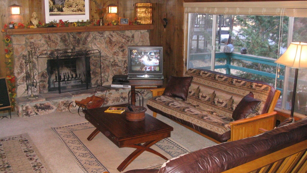 Photo of Livingroom in Wrightwood