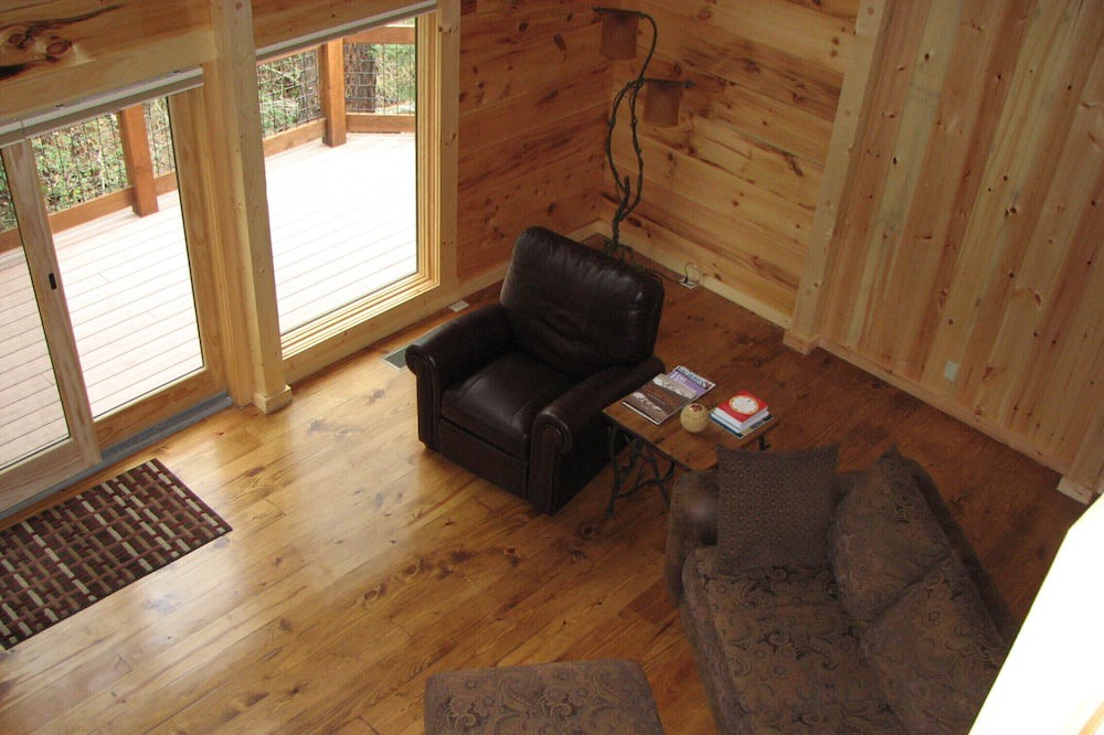 Photo of Livingroom in Mono Vista