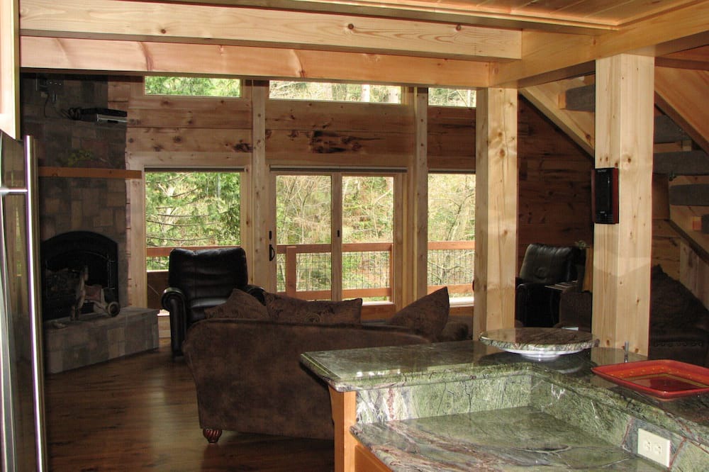 Photo of Livingroom in Mono Vista