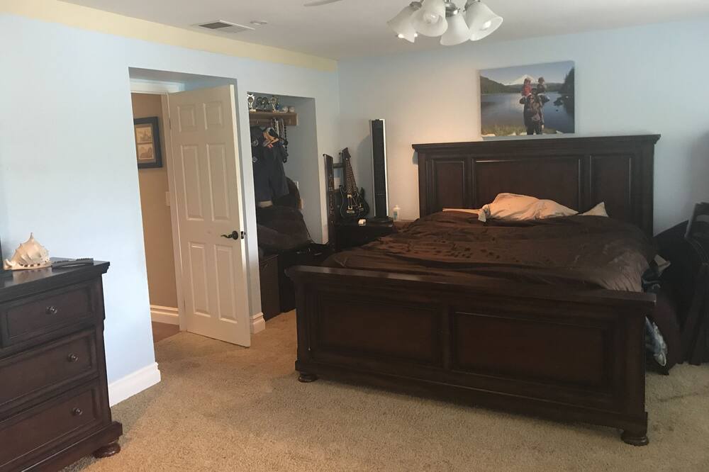 Photo of Bedroom in Laguna Niguel