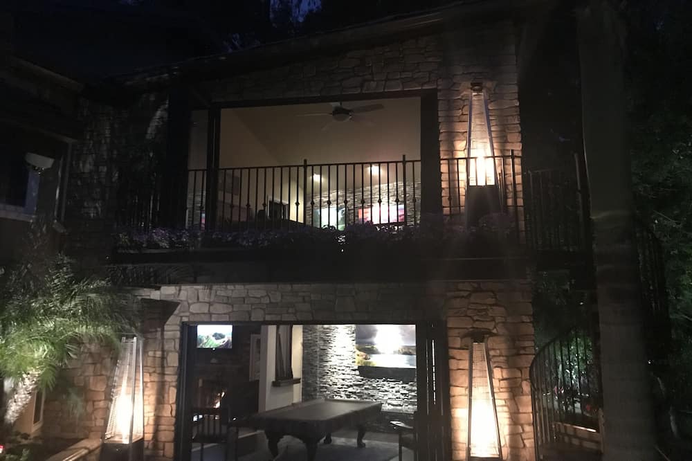 Photo of Bedroom in Laguna Niguel
