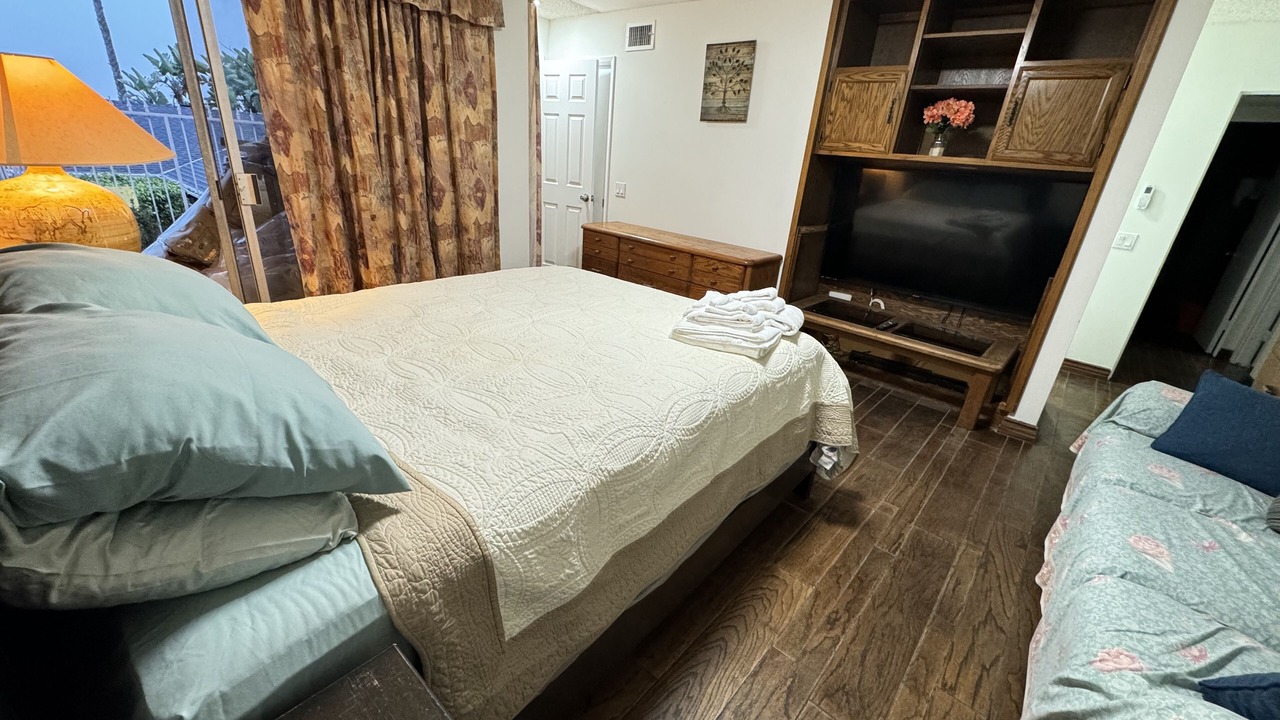 Photo of Bedroom in Azusa