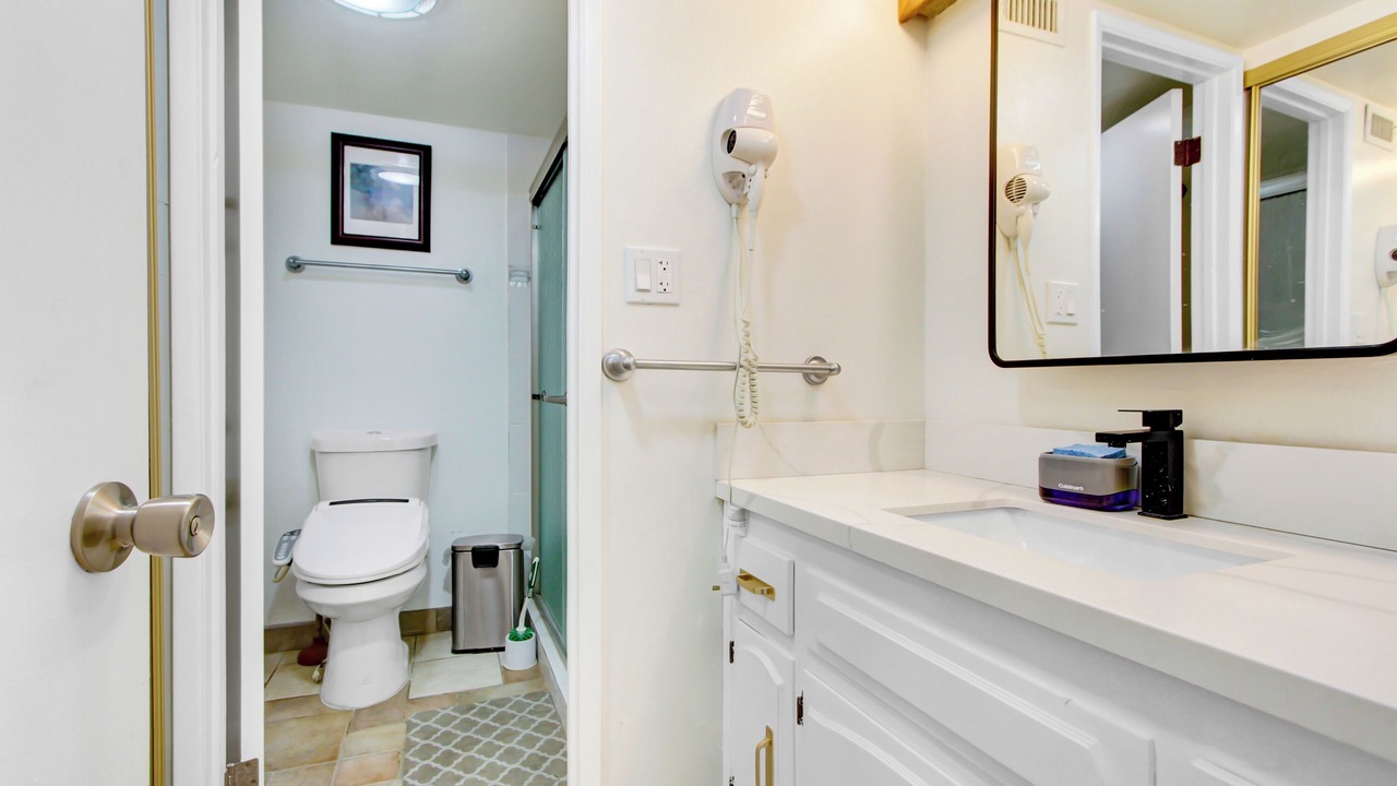 Photo of Bathroom in Azusa