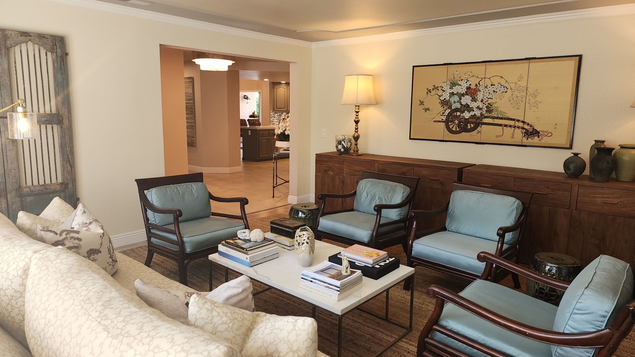 Photo of Livingroom in Chico