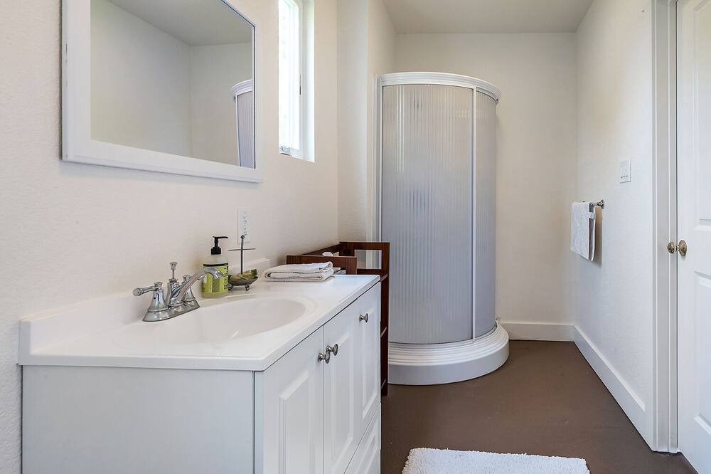 Photo of Bathroom in Petaluma
