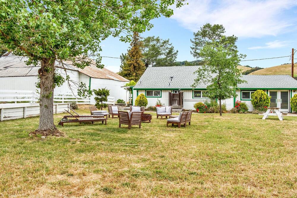 Photo of Outdoor in Petaluma