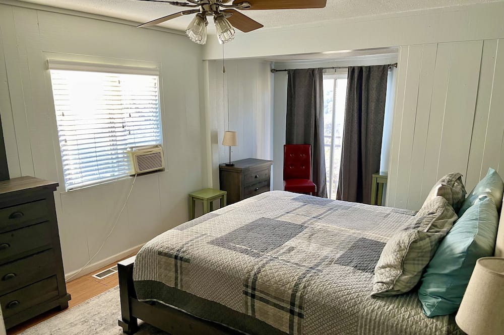 Photo of Bedroom in Three Rivers