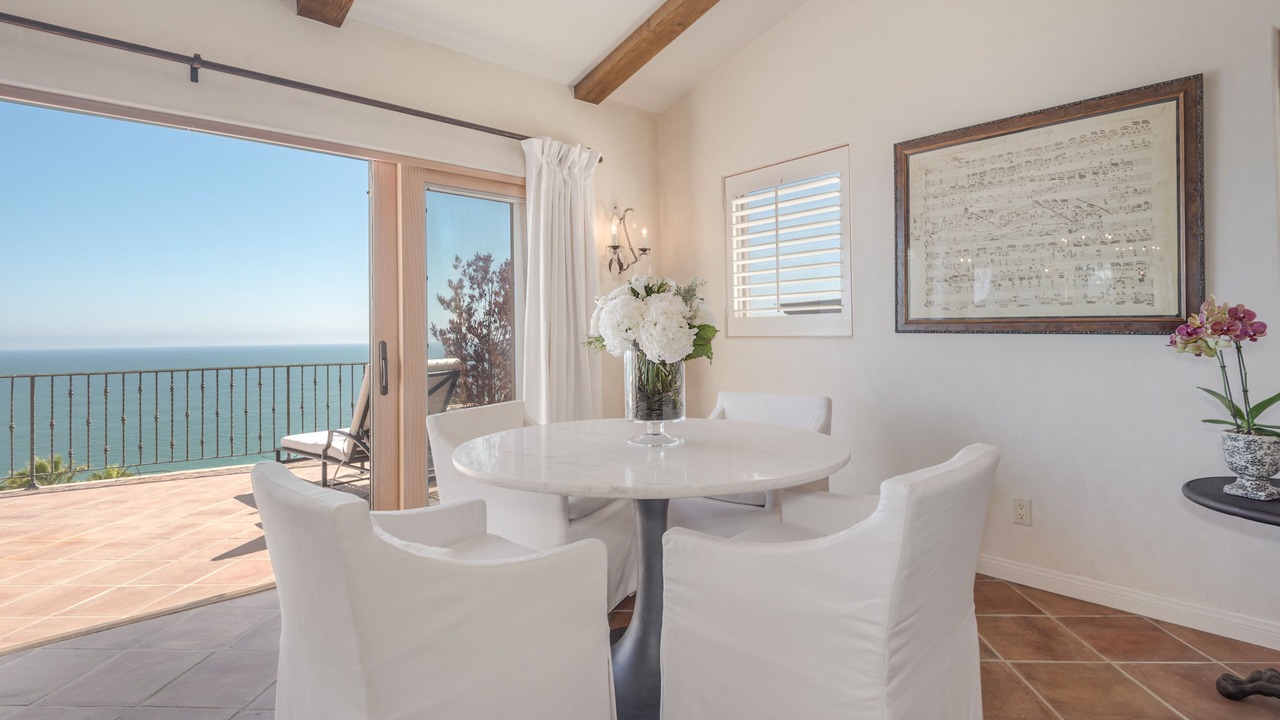 Photo of Kitchen in Eastern Malibu