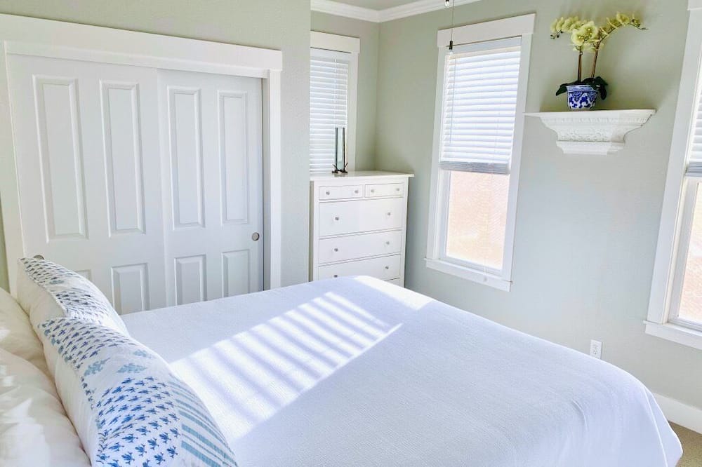 Photo of Bedroom in Chico