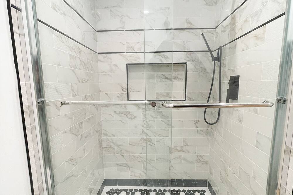 Photo of Bathroom in Burbank