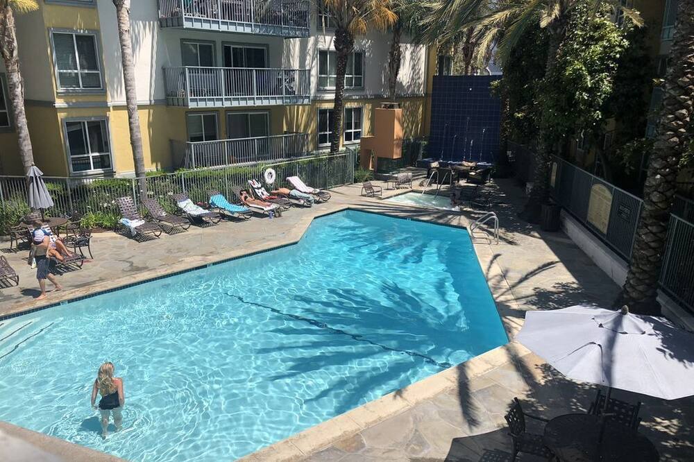 Photo of Outdoor in Marina Peninsula