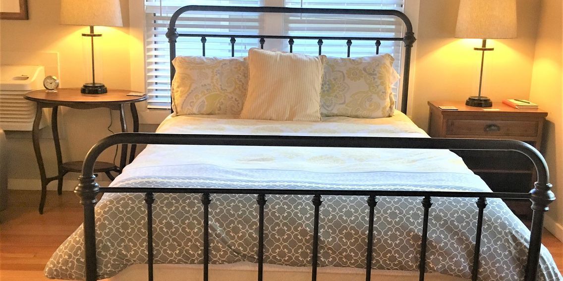 Photo of Bedroom in Willow Creek