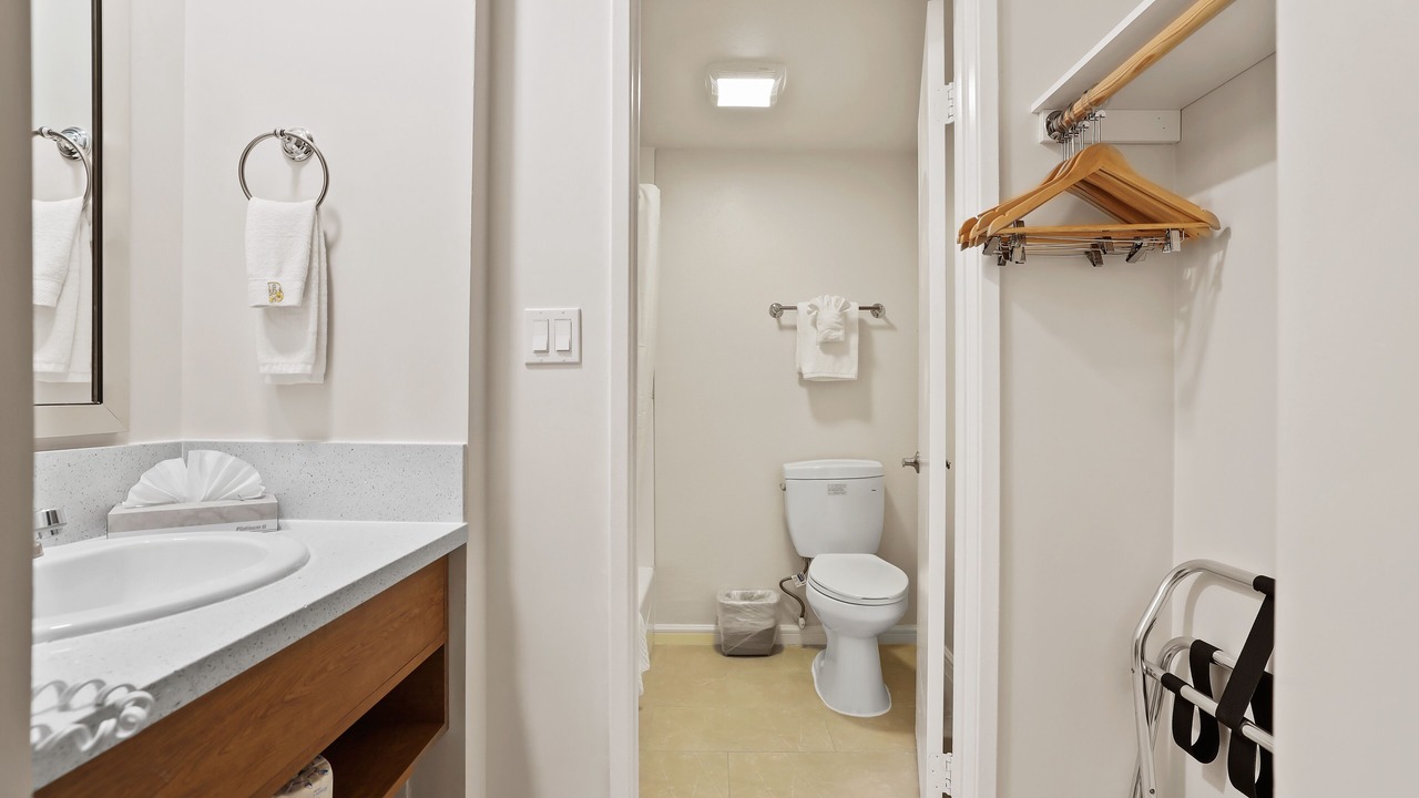 Photo of Bathroom in Sherwood Forest and Thistle Development