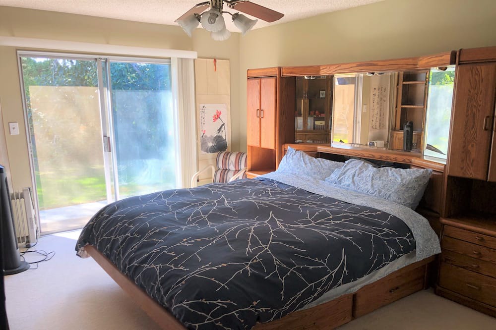 Photo of Bedroom in Azusa