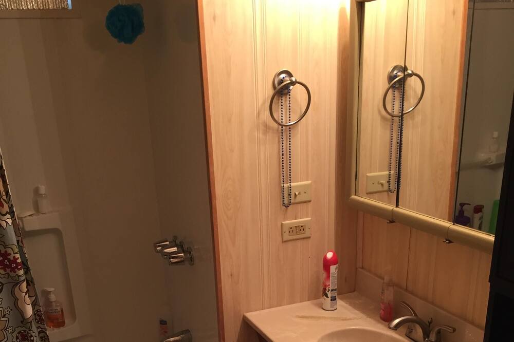 Photo of Bathroom in Havasu Lake