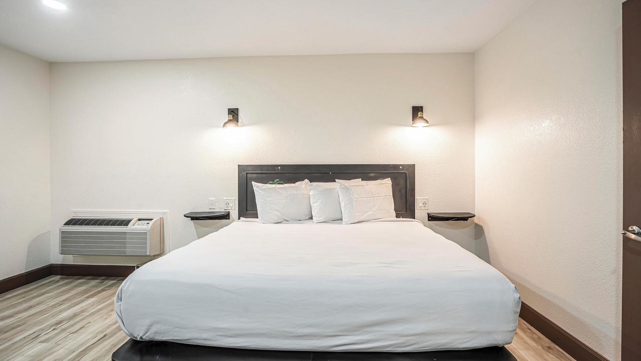 Photo of Bedroom in Southeastern Sacramento