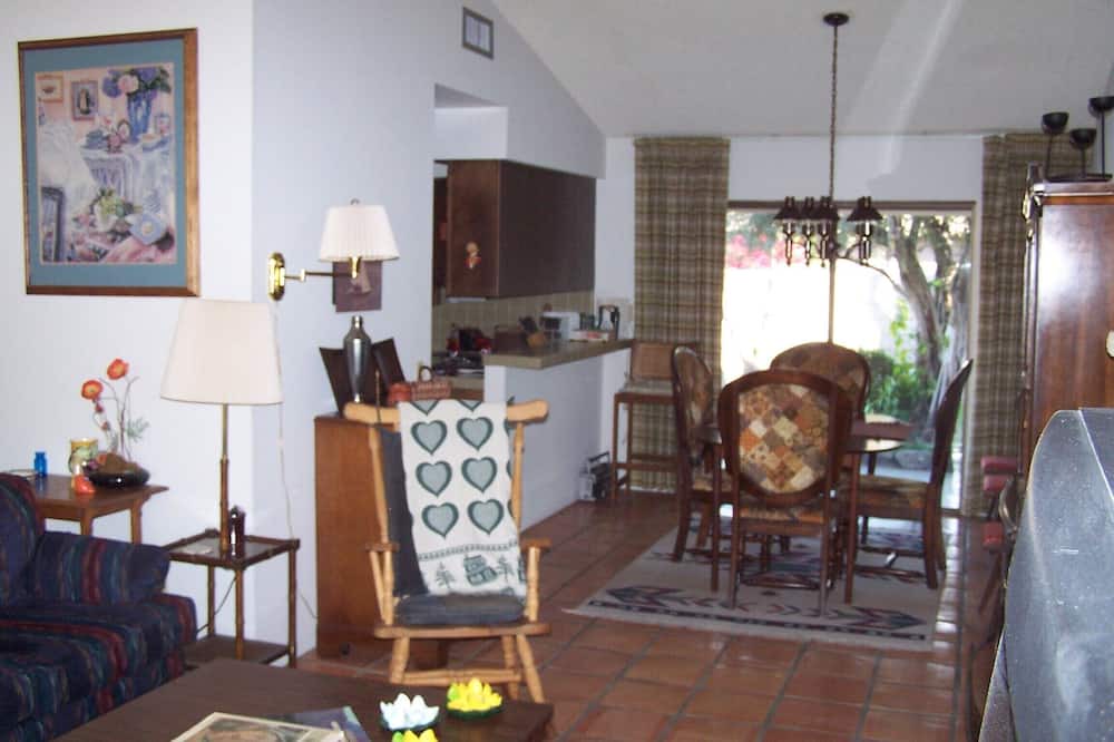 Photo of Bedroom in Palm Desert
