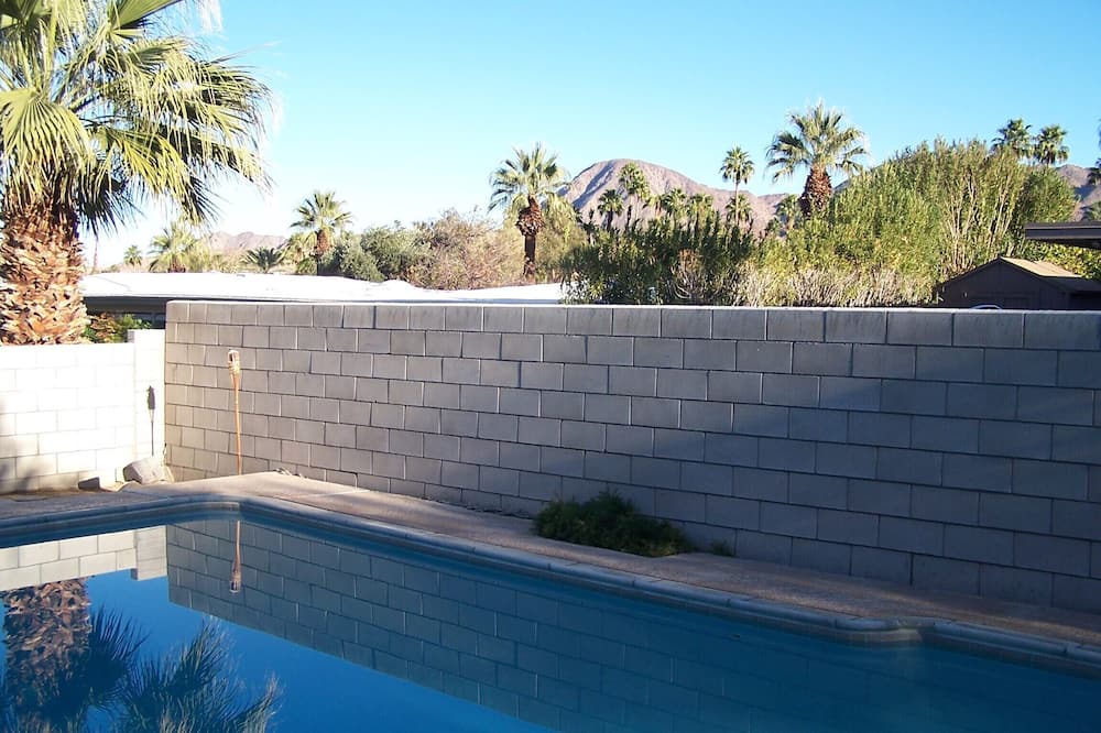 Photo of Outdoor in Palm Desert