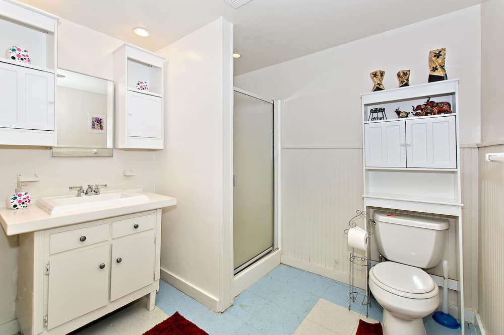 Photo of Bathroom in Crestline