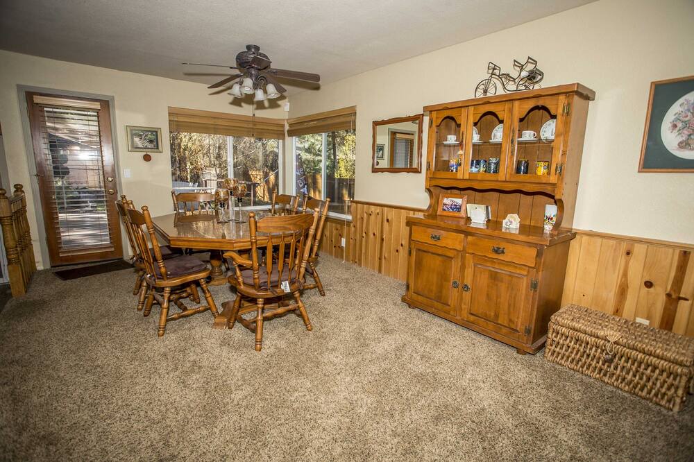 Photo of Others in Summit Estates