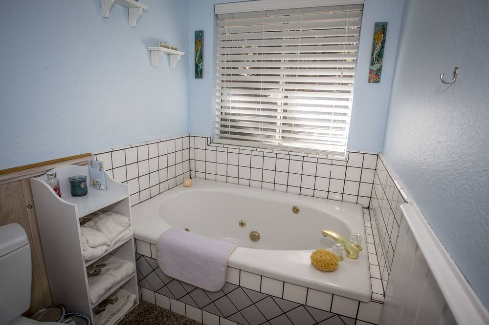 Photo of Others in Summit Estates
