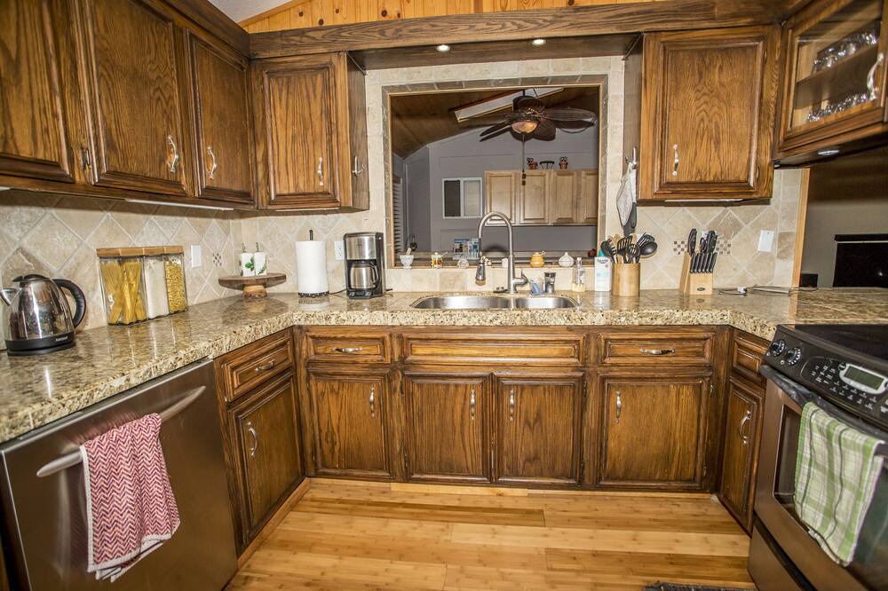 Photo of Others in Summit Estates