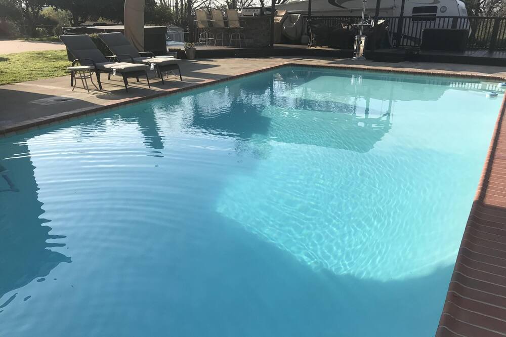 Photo of Outdoor in Altadena