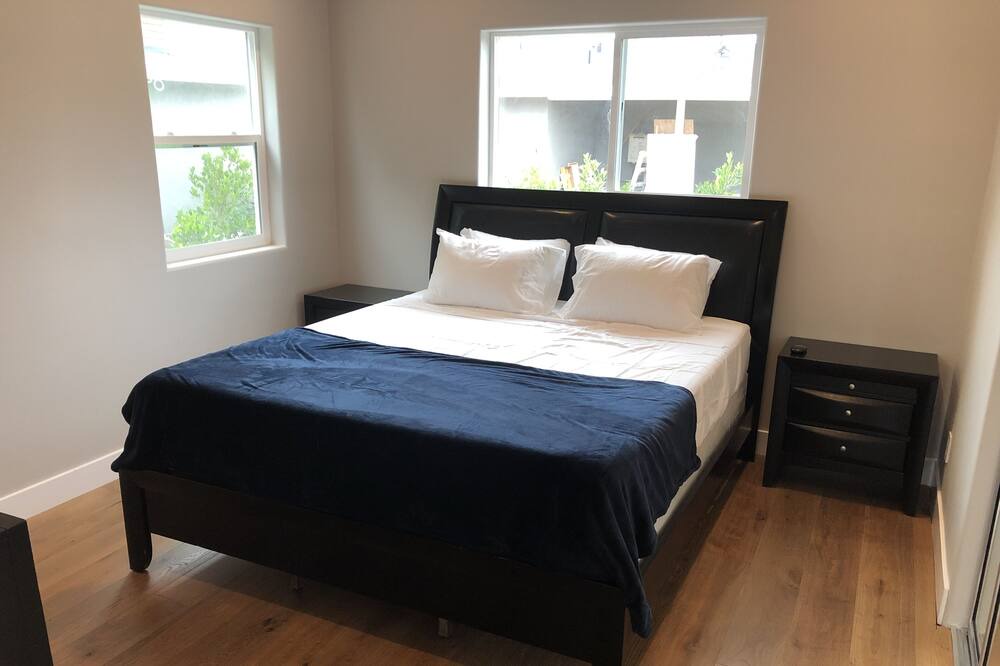 Photo of Bedroom in Garden Grove