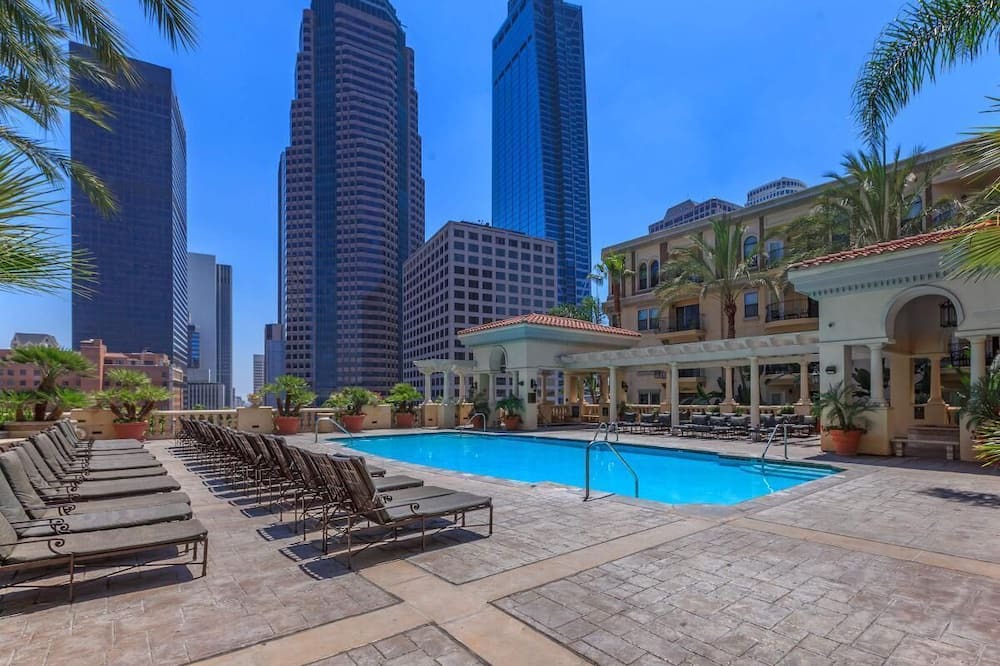 Photo of Outdoor in City West