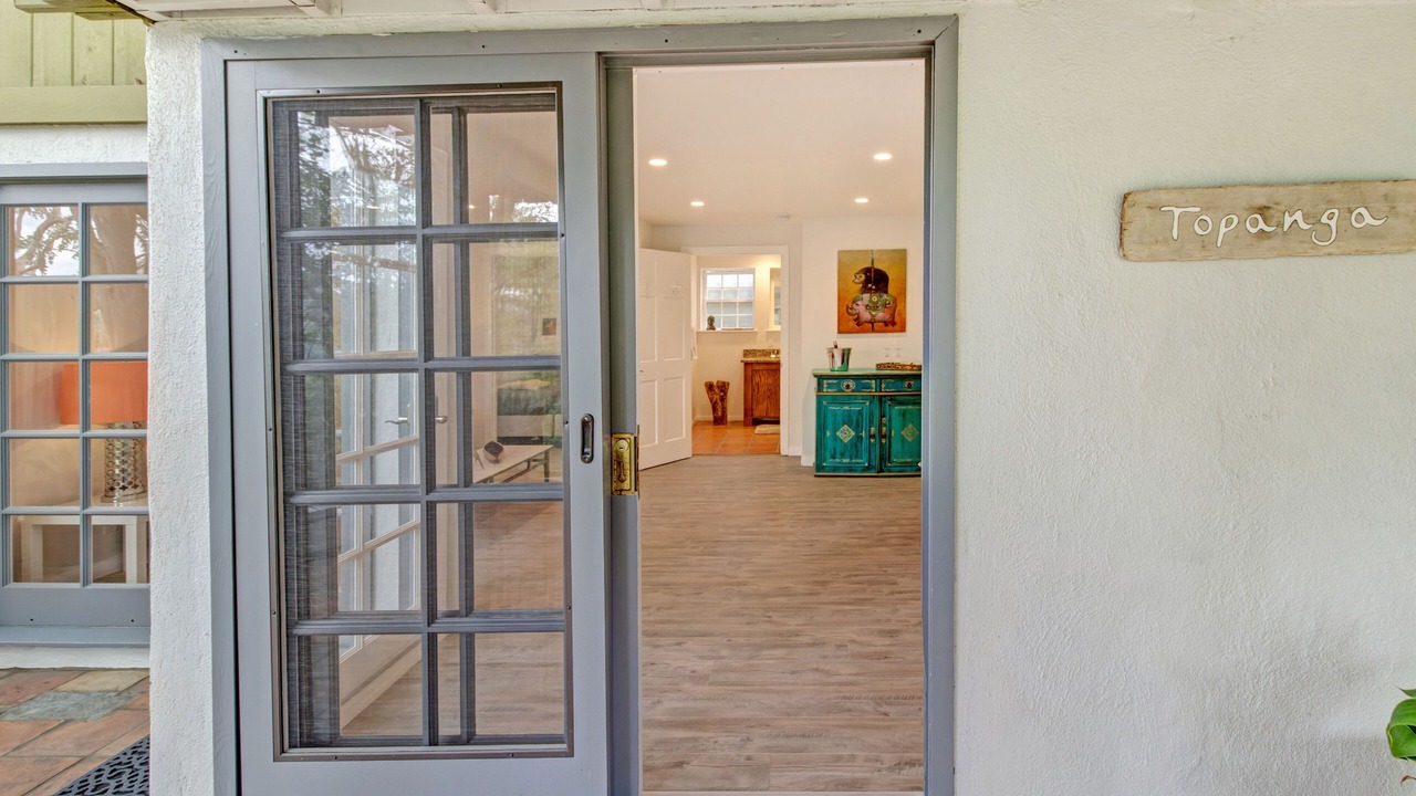 Photo of Outdoor in Fernwood