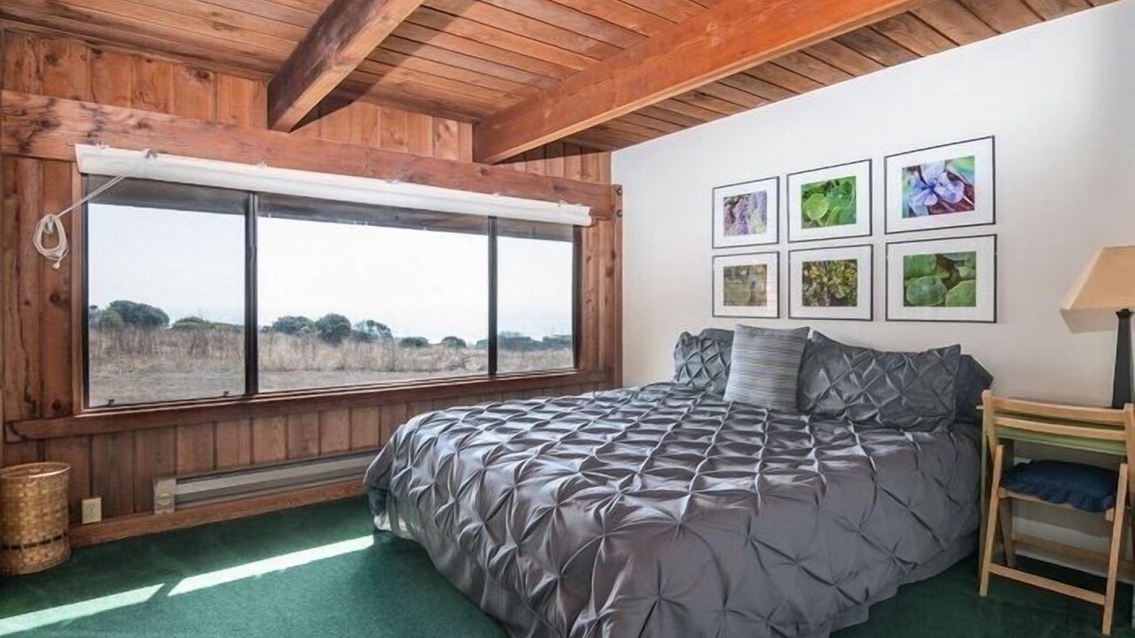 Photo of Bedroom in Sea Ranch
