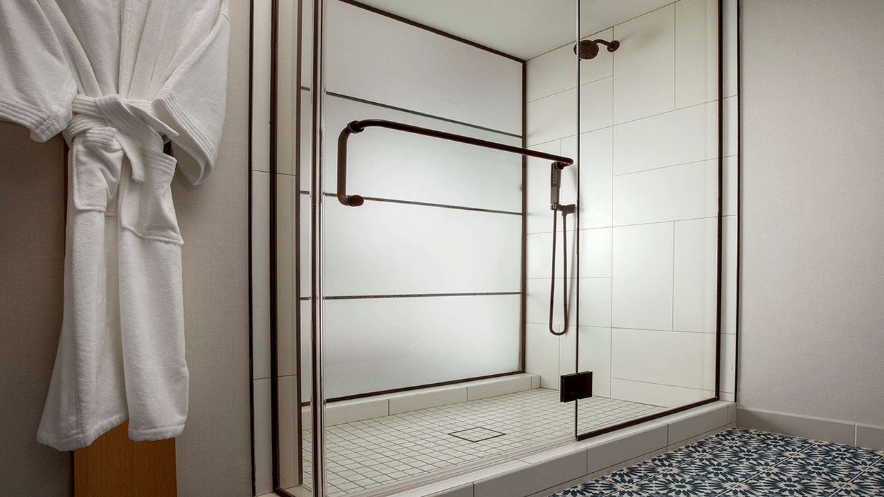 Photo of Bathroom in Roseville - Fleet Ridge