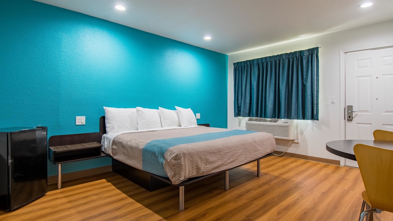 Photo of Bedroom in San Bernardino