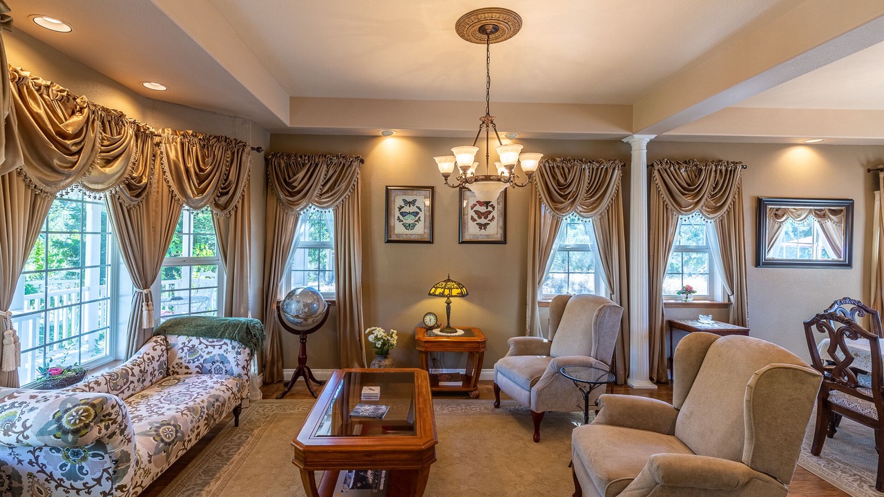 Photo of Livingroom in Mariposa