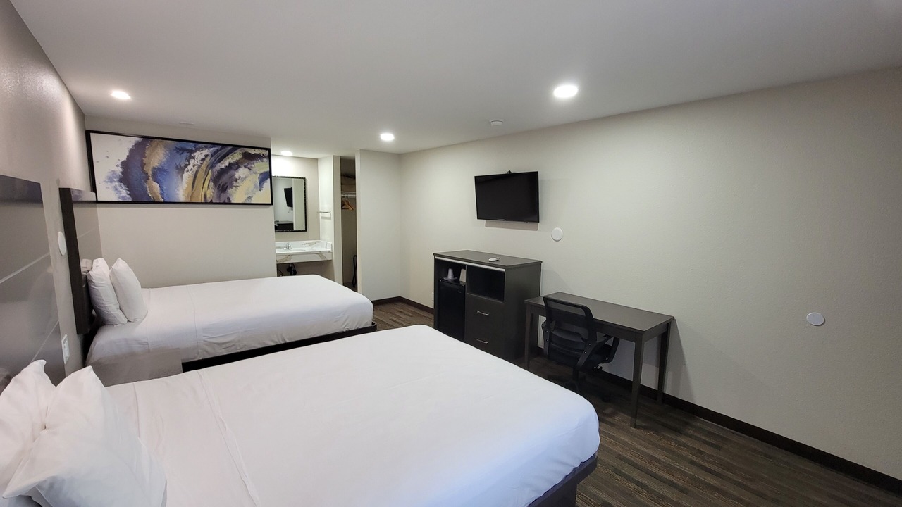 Photo of Bedroom in Buena Park