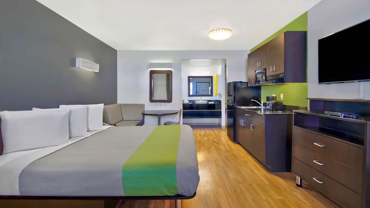 Photo of Bedroom in Victorville