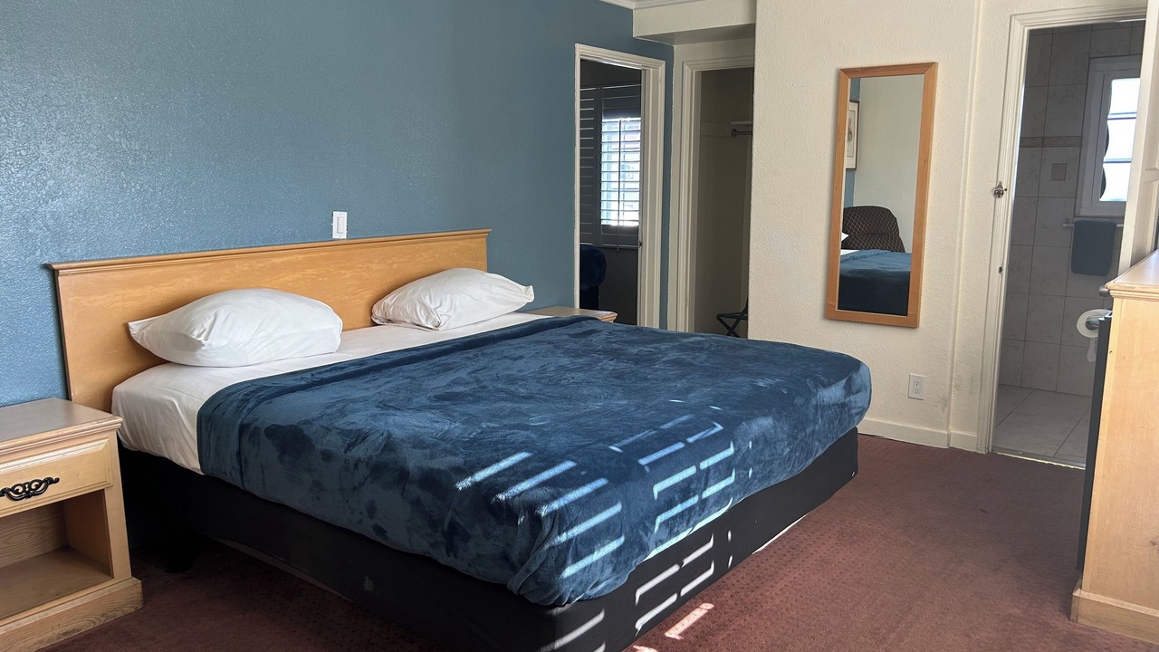 Photo of Bedroom in Eagle Rock