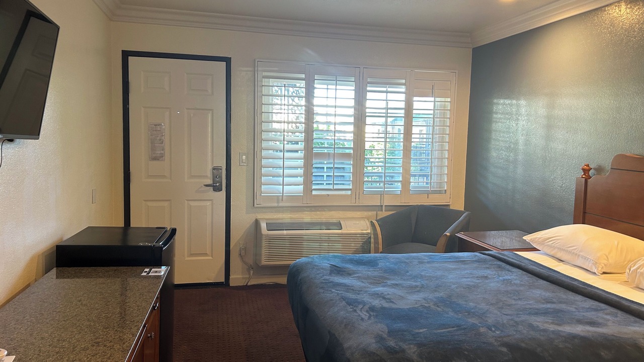 Photo of Bedroom in Eagle Rock